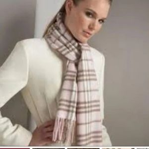 Classic Burberry Blush Pale Pink Nova Check 100% Cashmere Scarf